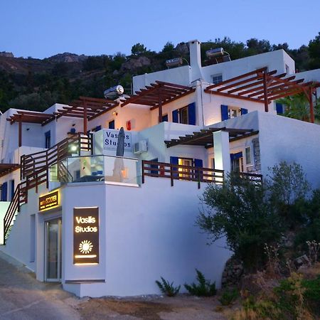Myrties Vasilis Studios מראה חיצוני תמונה